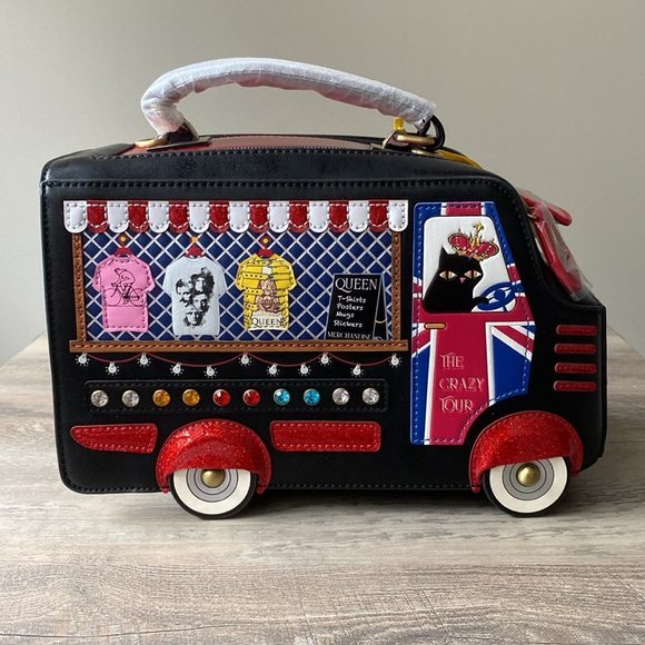 Vendula London Queen X Vendula Tour Bus Grab Bag - Picture 9 of 11